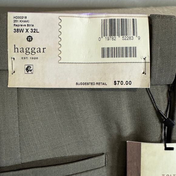 NWT Haggar Classic Fit Men Khaki Slacks 38W x 32L Gray - Picture 4 of 7